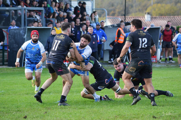 Une victoire à 4 points à l'extérieur ! Bravo